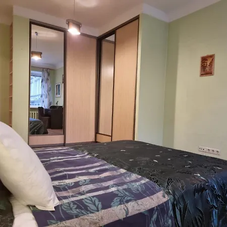 Appartamento 3 Bedrooms Next To Dom Square *