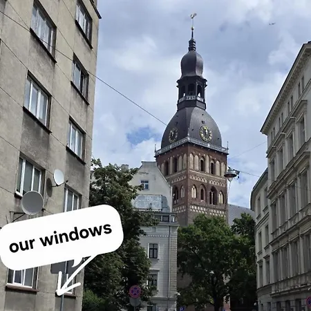 3 Bedrooms Next To Dom Square *