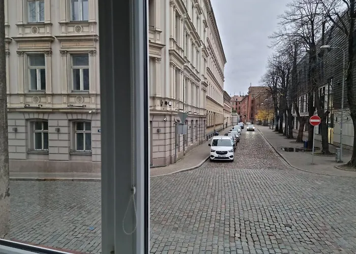 3 Bedrooms Next To Dom Square