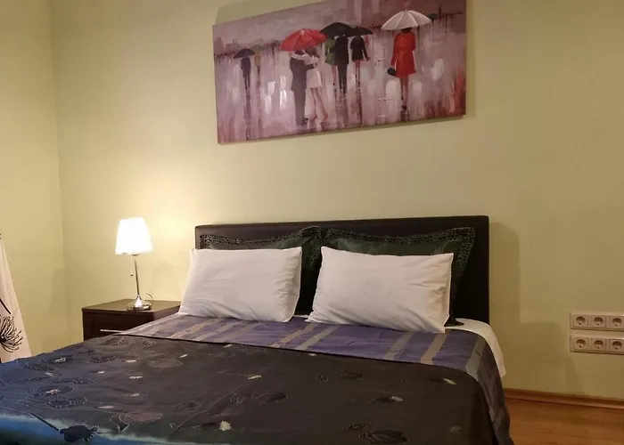 3 Bedrooms Next To Dom Square Riga