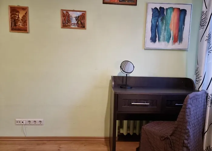 3 Bedrooms Next To Dom Square *