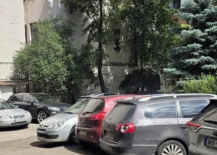 Dzīvoklis 3 Bedrooms Next To Dom Square