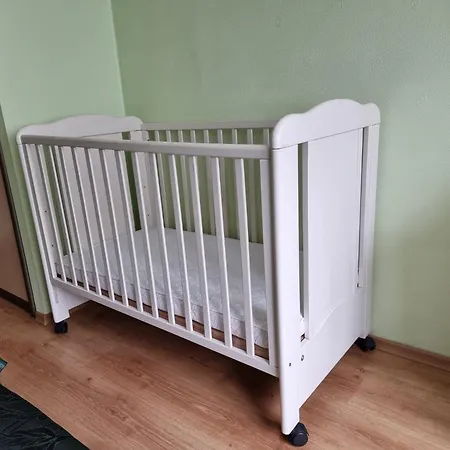 3 Bedrooms Next To Dom Square Apartment